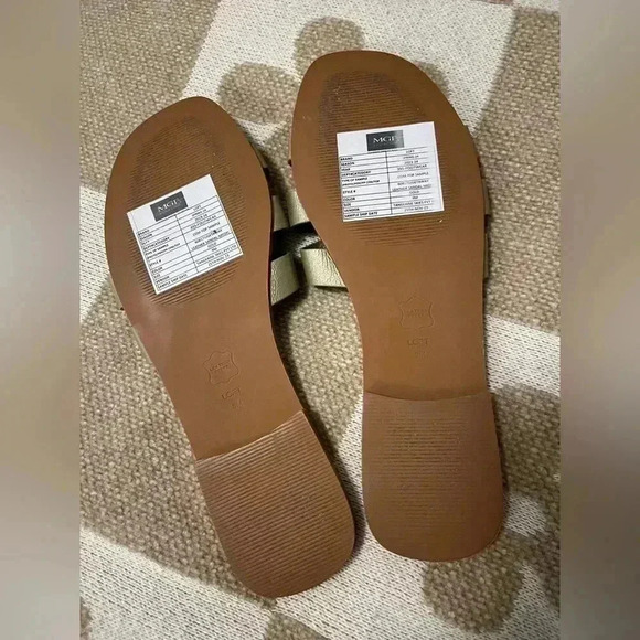 LOFT Strappy Leather Slide Sandals - Picture 4 of 4